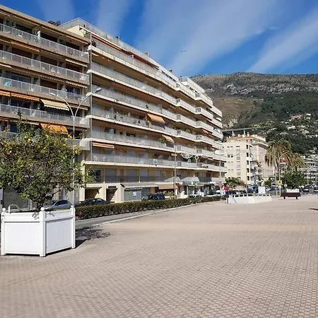 Apartment Face A La *